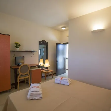 De Pietro Country house *